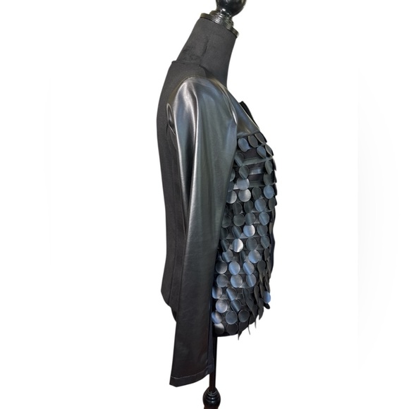 Linea Domani Black Faux Leather Jacket Size 4 | Statement Disc Detail Zip - Picture 5 of 9